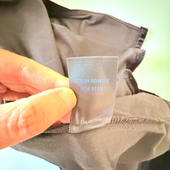 NWT Lulus Velvet Maxi Dress – Sz M - Picture 10 of 12